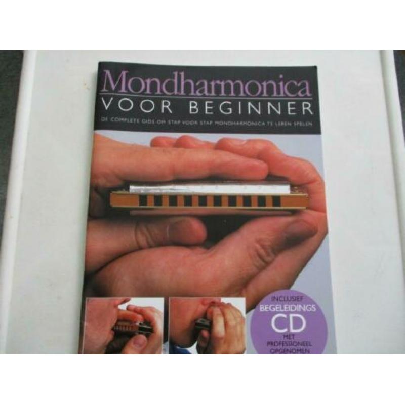Mondharmonica bladmuziek boeken.