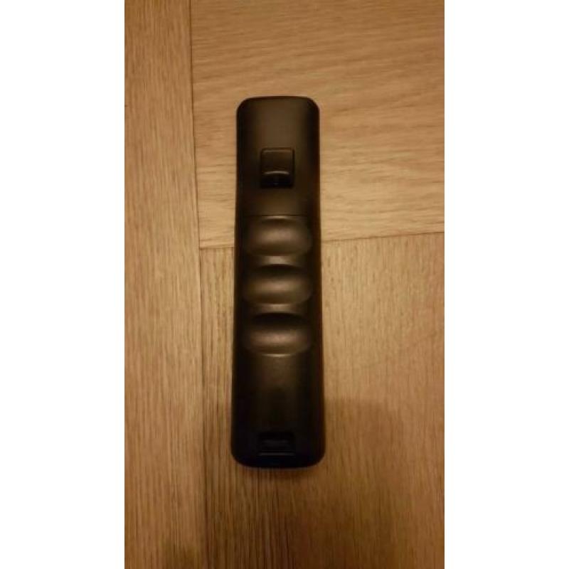 Zwarte originele wii controller incl hoes
