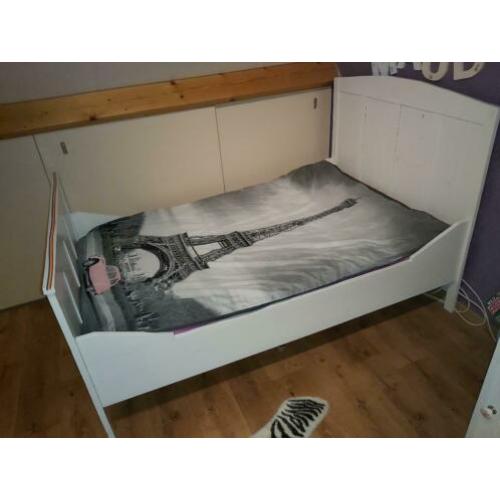 Massief eiken bed