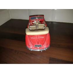 Volkswagen Kever Cabriolet 1/18 Maisto