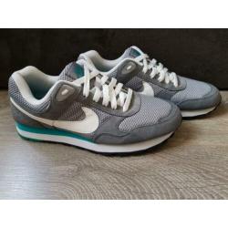 Nike dames sneakers | Maat 38,5 (valt als 38)