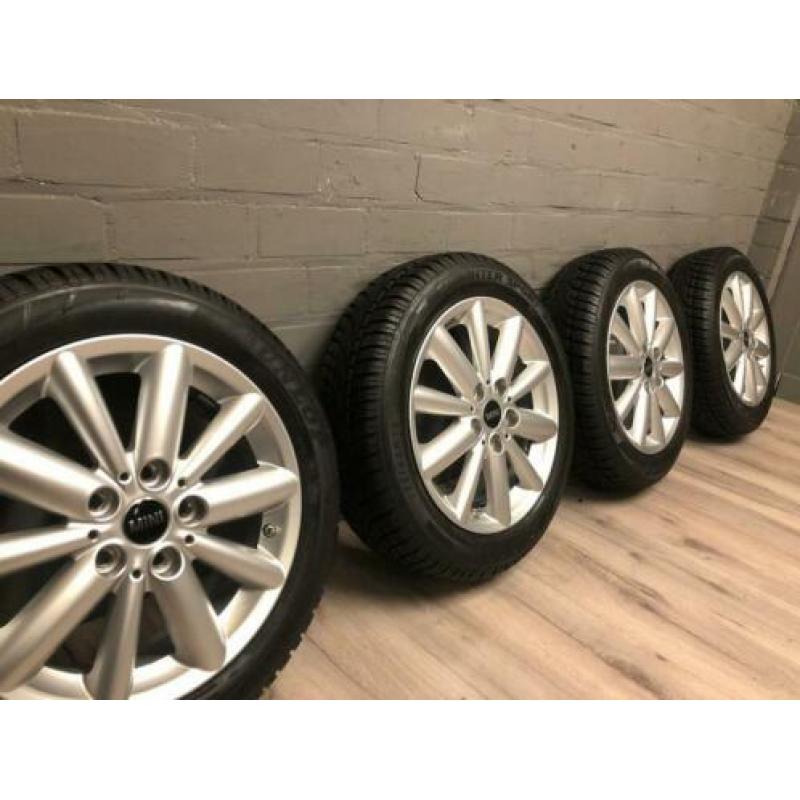 MINI Cooper one S 16 inch 508 demo velgen Dunlop winter