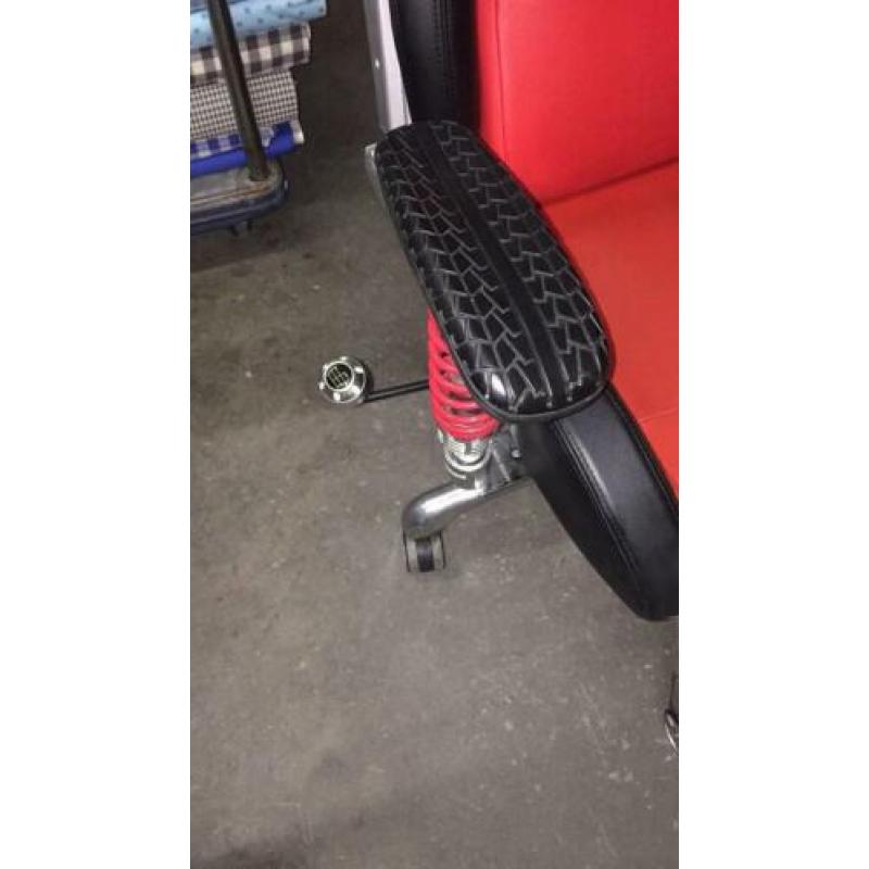 Hele unieke stoel nergens te koop dusa