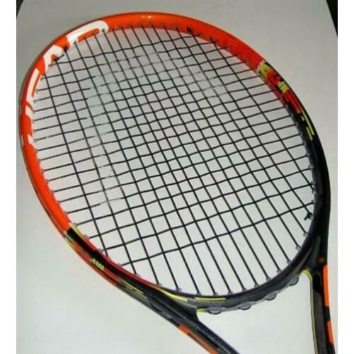 Trendy Tennis Racket Graphene Radical MP met bewaar Tas