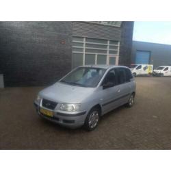 Hyundai Matrix 1.6 2002 Grijs Met nieuwe Apk en N.A.P €950.-