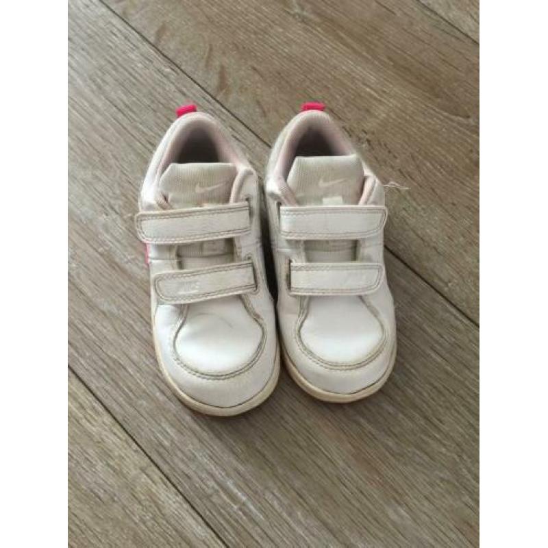 Nike maat 25