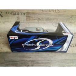 1:18 Maisto, special edition - Range Rover Sport