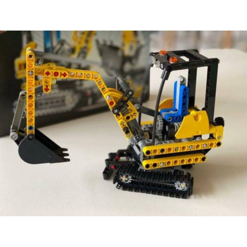 Lego technic compact excavator 8047