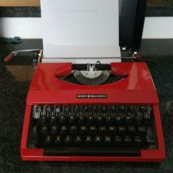 Rode Sperry Remington draagbare typemachine - vintage
