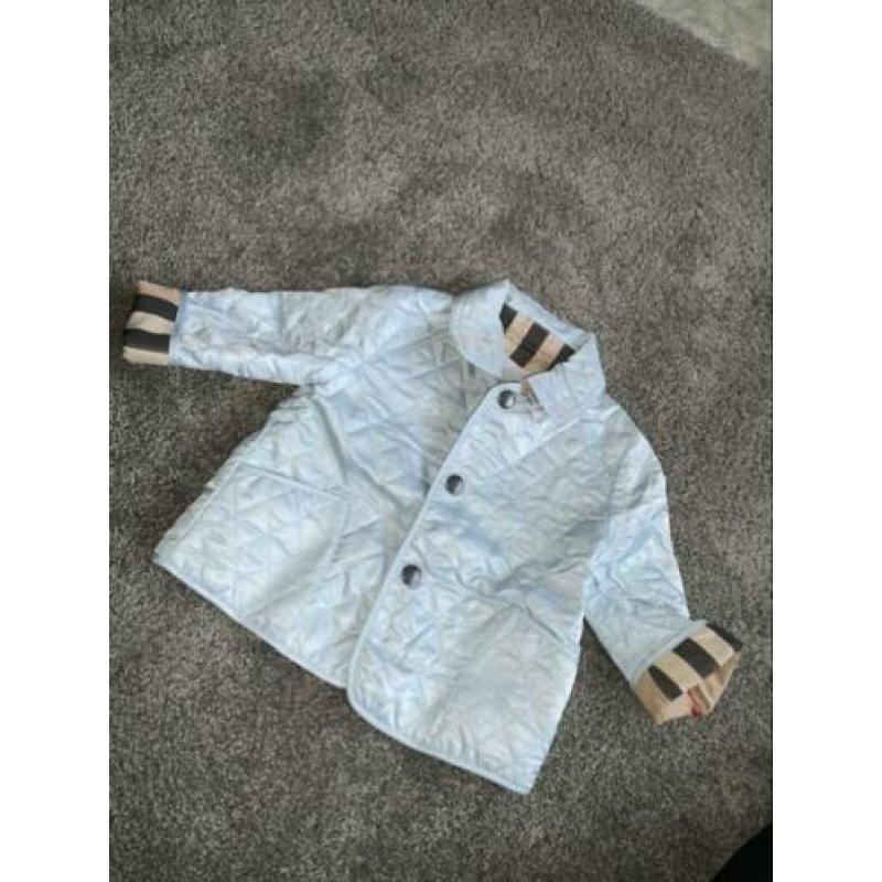 Burberry baby zomer jasje maat 62 68 3 maanden