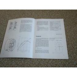 Boek Automobieltechniek ( Het chassis)