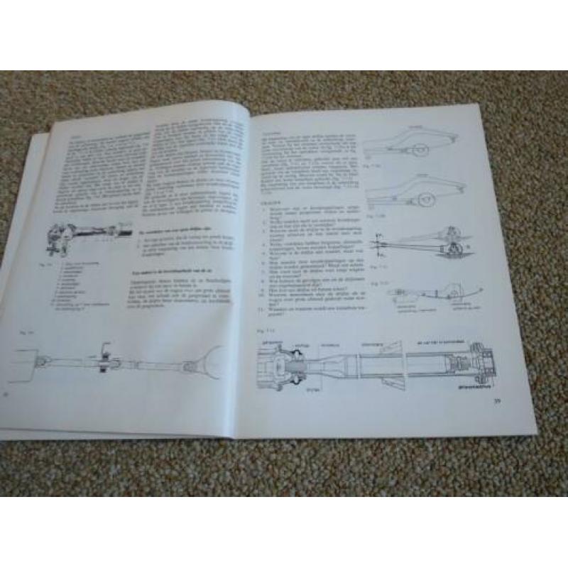 Boek Automobieltechniek ( Het chassis)