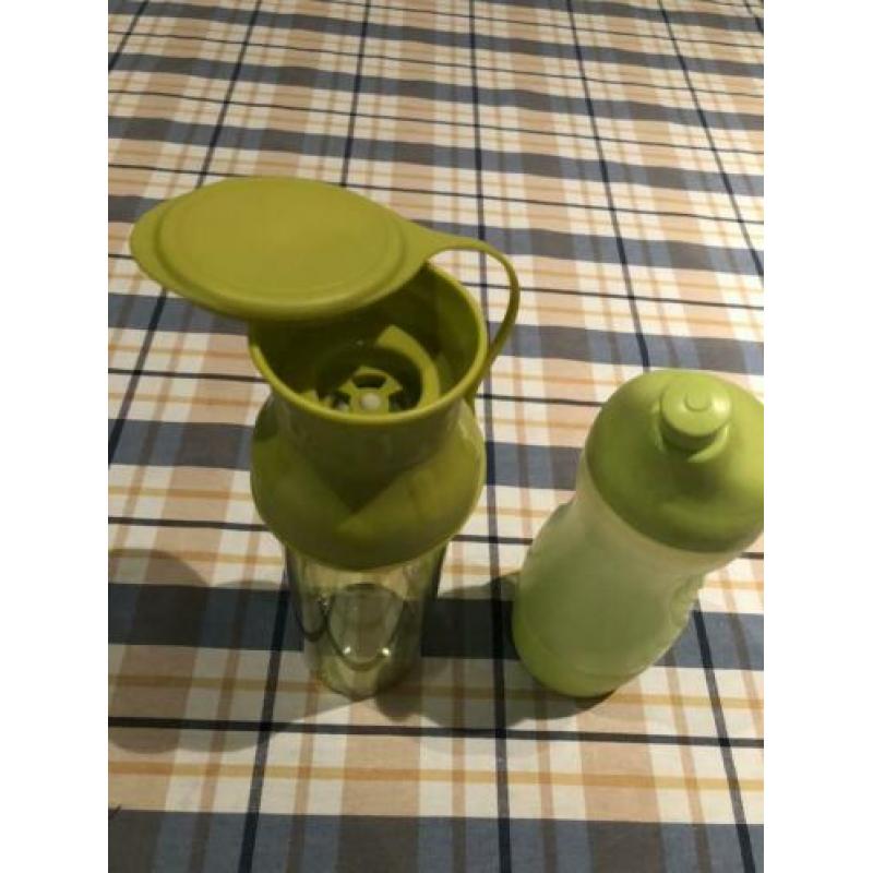 Tupperware fles