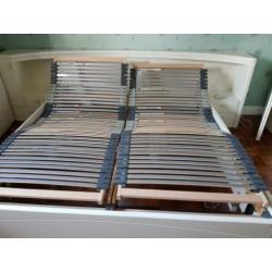 Tweepersoons bed met elektrische bedbodems