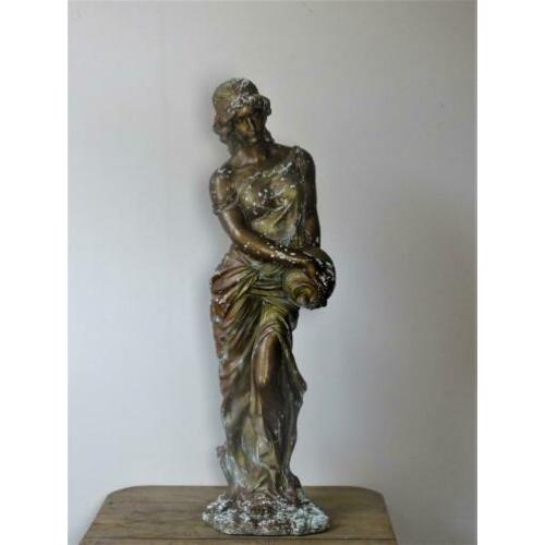 oud beeld dame
