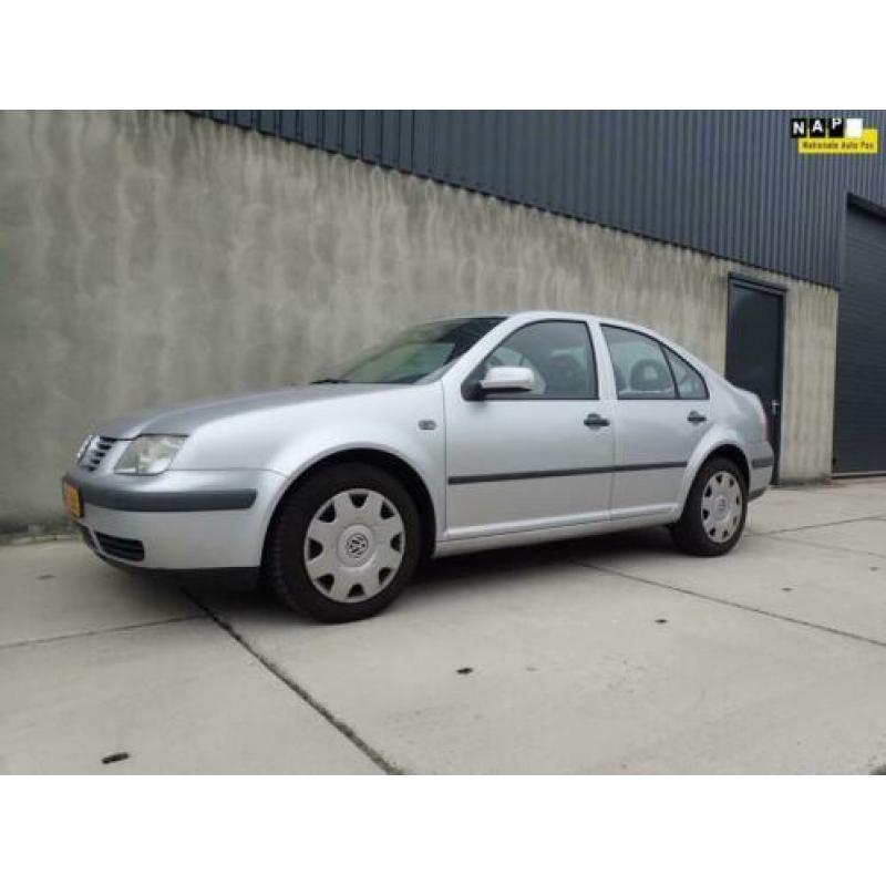 Volkswagen Bora 1.4-16V Trendline
