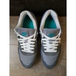 Nike dames sneakers | Maat 38,5 (valt als 38)