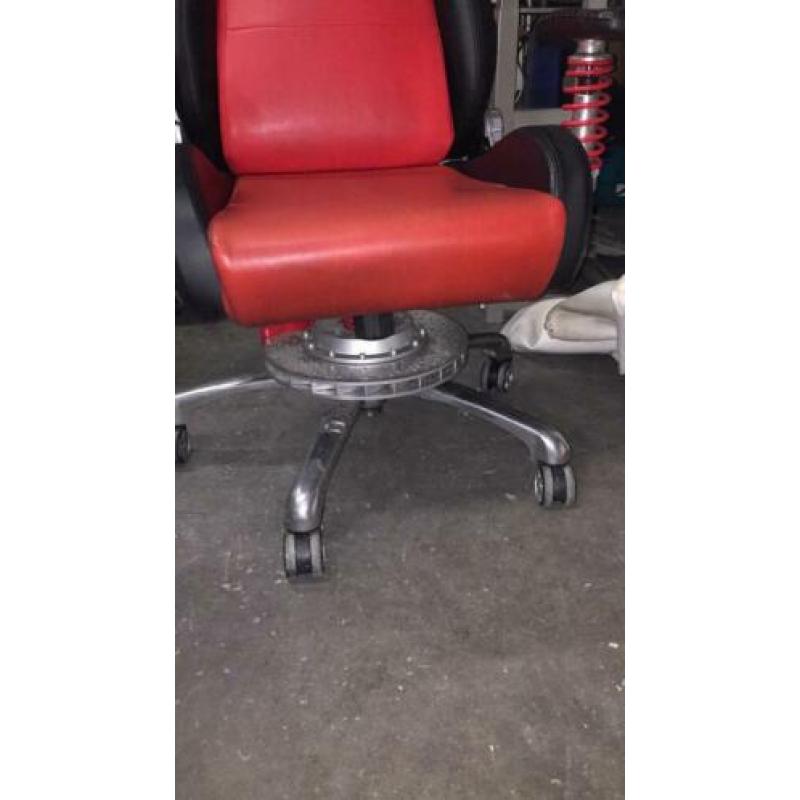 Hele unieke stoel nergens te koop dusa