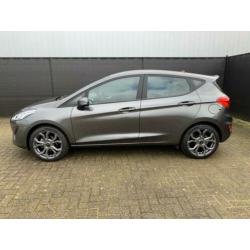 Ford Fiesta 1.1 Trend st-line styling - velgen/spoiler/voors