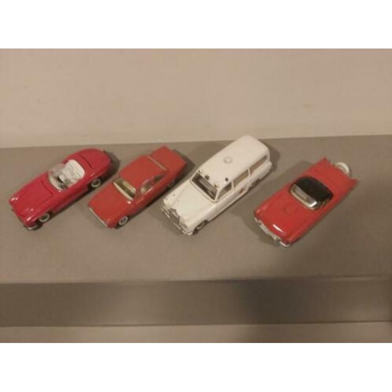 4x tekno 1/43 Mercedes Ford