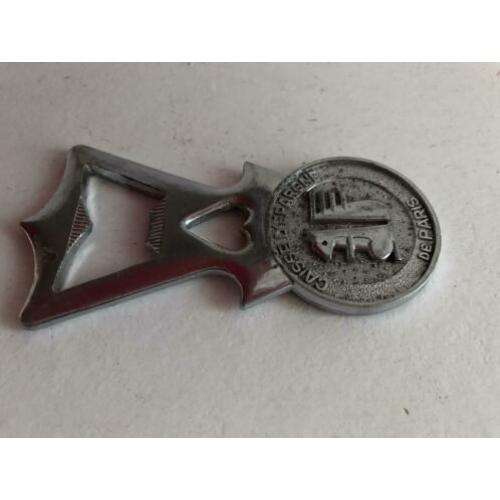 Vintage opener Caisse d”Epargne de Paris