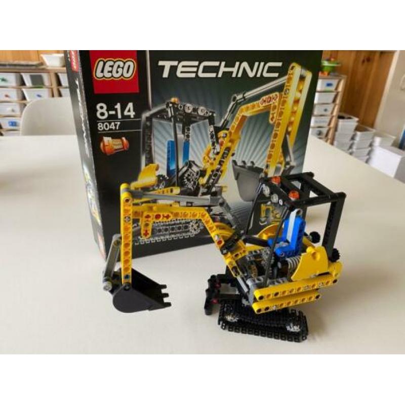 Lego technic compact excavator 8047