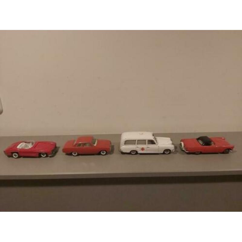 4x tekno 1/43 Mercedes Ford