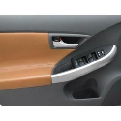 Toyota Prius 1.8 Dynamic | Navigatie| Leder (bj 2010)