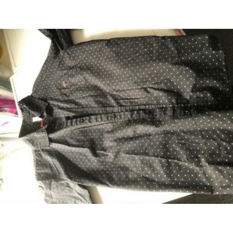 4 blouses mt 158 alle 4 voor Euro 15,-