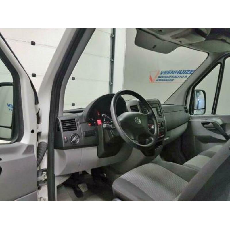 Volkswagen Crafter 2.0TDI 136PK L2/H2 Airco 2800KG Trekgewic