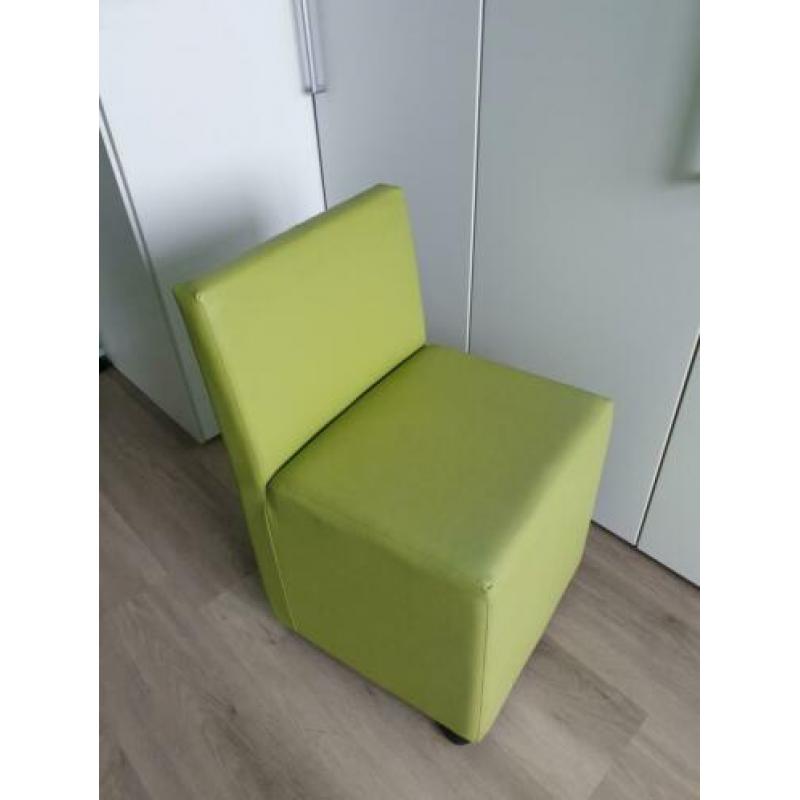 Leuk, verrijdbare stoel in leatherlook, kleur lime / mintgro