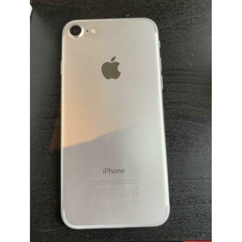 iPhone 7 - 32GB - wit/white/silver