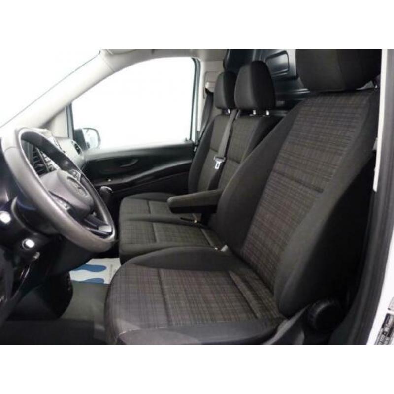 Mercedes-Benz Vito 111 CDI LANG 3 Pers, Mf Stuur, PDC, Slech