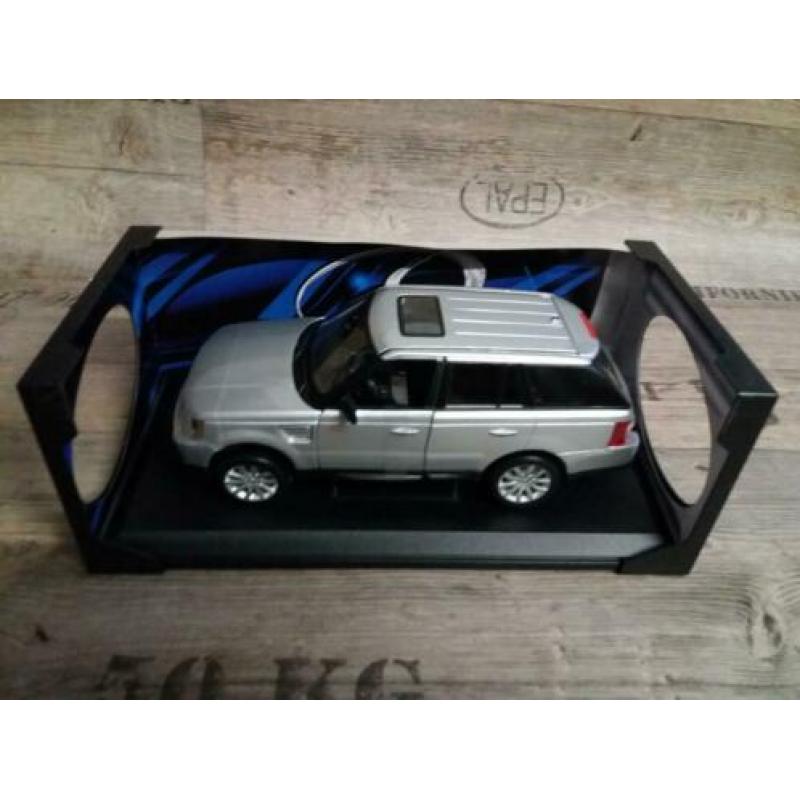 1:18 Maisto, special edition - Range Rover Sport