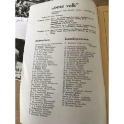 Verzameling “oeze volk” noaberproat Drents Bart Veenstra’s