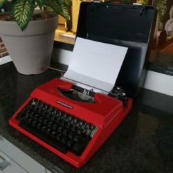 Rode Sperry Remington draagbare typemachine - vintage