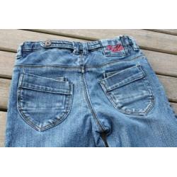 Bijzondere spijkerbroek maat 122 Milla Jeans