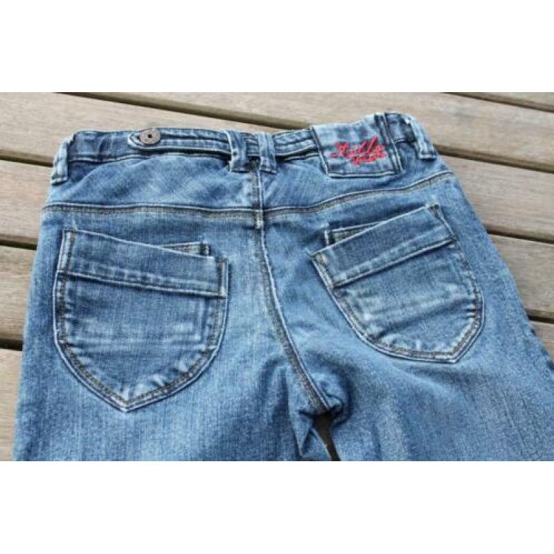 Bijzondere spijkerbroek maat 122 Milla Jeans