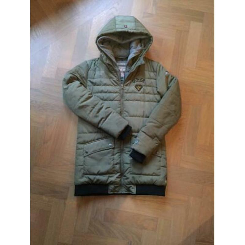 Mooie winterjas van het merk retour. Size 13-14