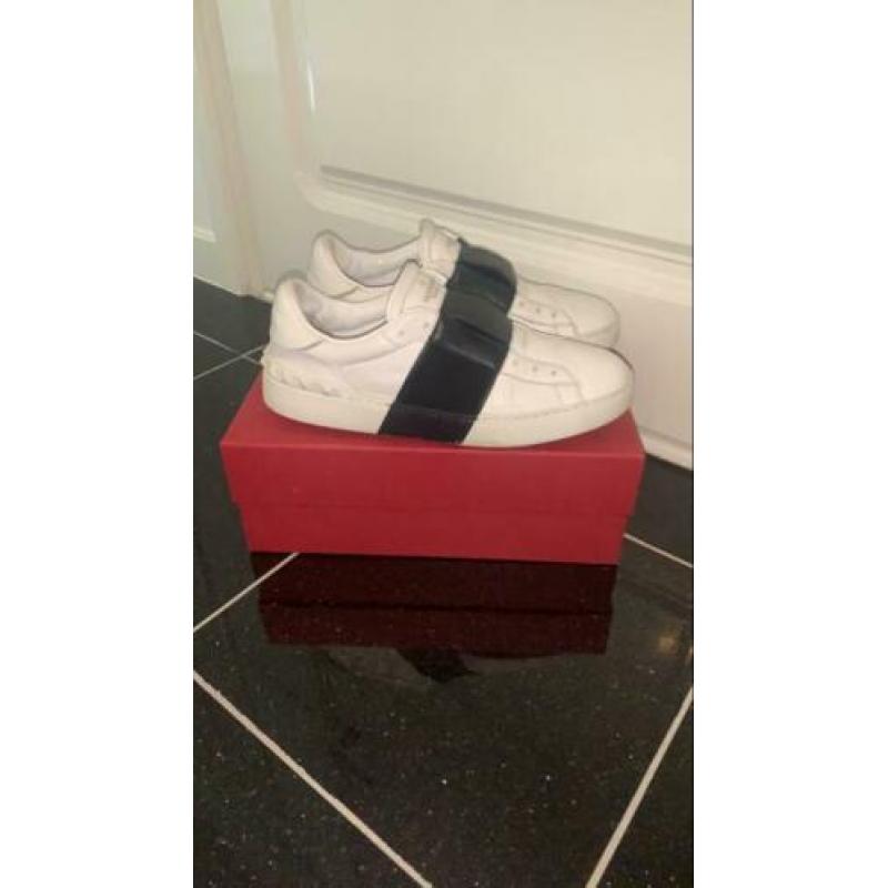 Valentino sneaker maar 40 wit met zwart