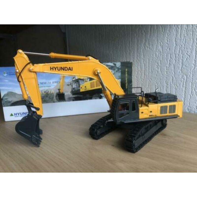 Hyundai Robex 800