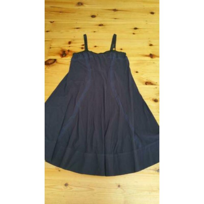 Blauwe M+F Girbaud jurk 42. Travelstof.