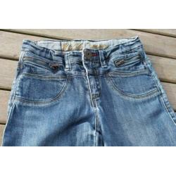 Bijzondere spijkerbroek maat 122 Milla Jeans