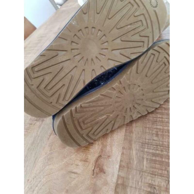 Blauwe bling NIEUW EN ONGEDRAGEN (nep) UGG UGGS mt 38!