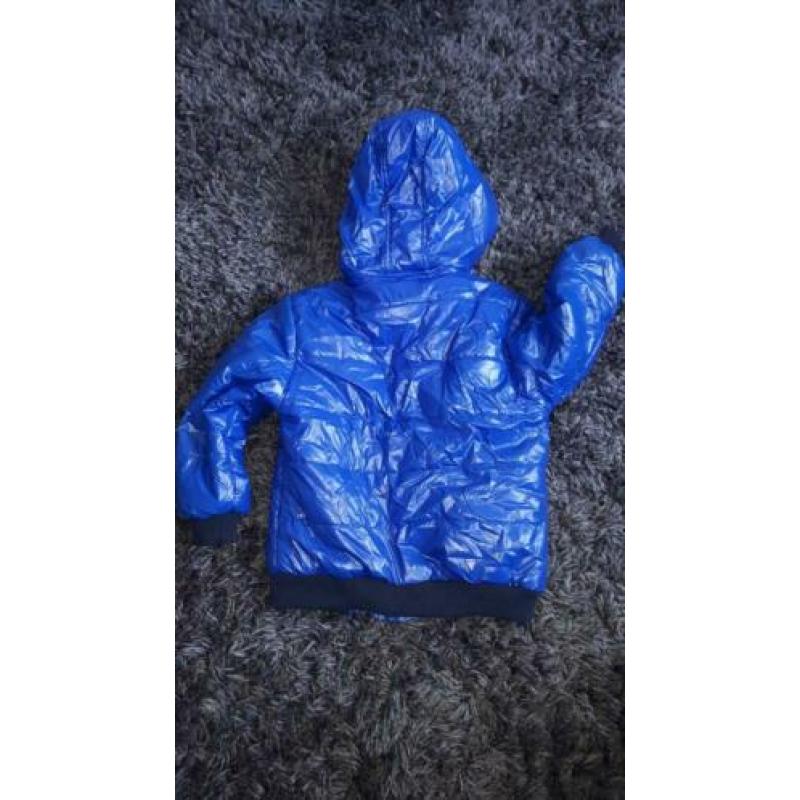 Winterjas maat 110/116. Kobalt blauw