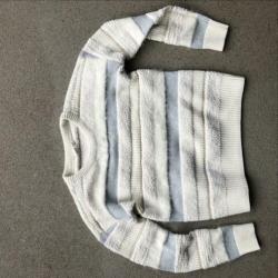 Beige GAP trui meisjes 10yrs