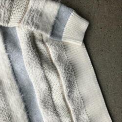 Beige GAP trui meisjes 10yrs