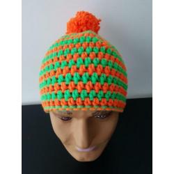 Kruikenstad tilburg handgehaakte muts groen oranje carnaval