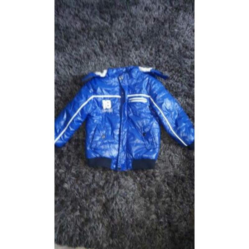 Winterjas maat 110/116. Kobalt blauw