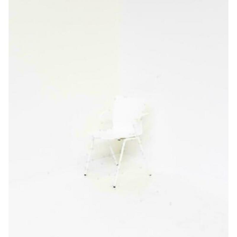 Ahrend 463 by Sigurd Rothe Vergaderstoelen, Kantinestoel WIT
